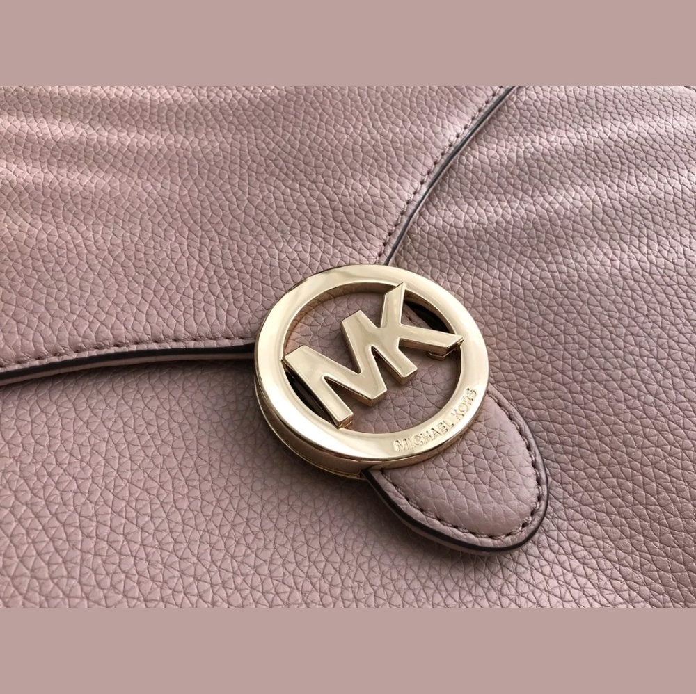 Michael Kors Satchel - Picture 5 of 8